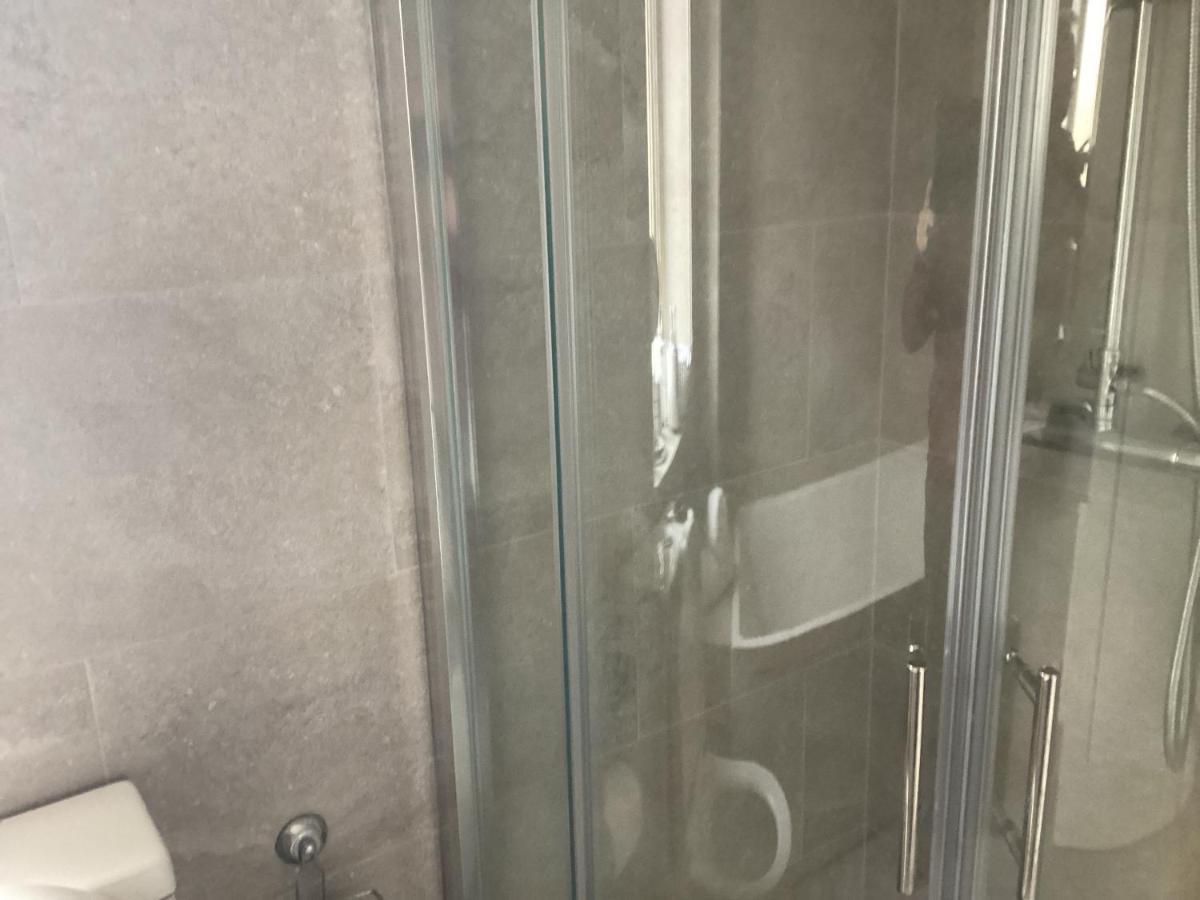 Appartamento 4 Cois Glaisin View Navan Esterno foto